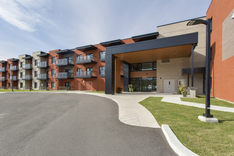 Logements à louer StJérôme Personnes âgées en perte d'autonomieGroupe LogiLoge Logements à louer StJérôme Personnes âgées en perte d'autonomieGroupe LogiLoge